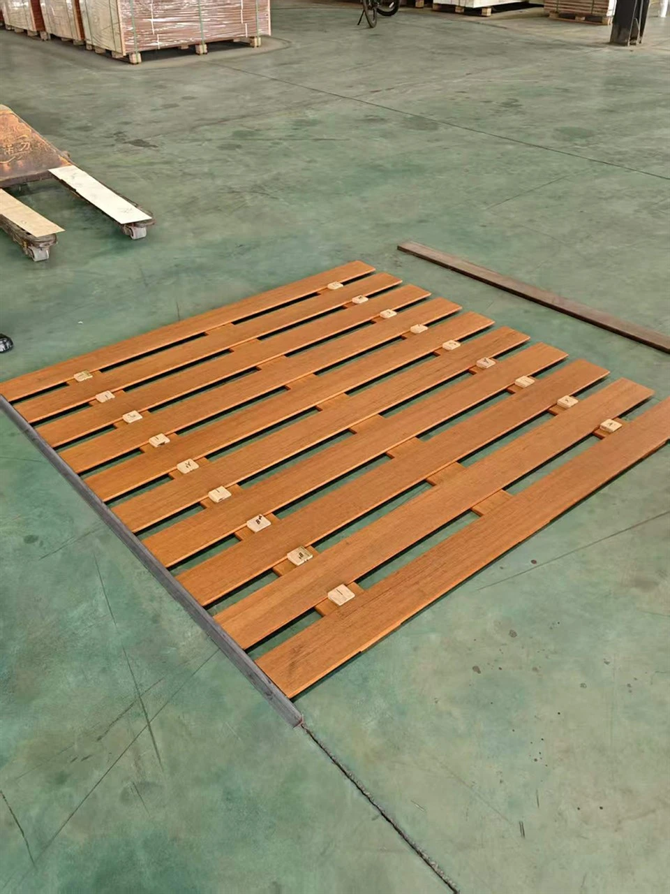 Bamboo Roll Out Fencing